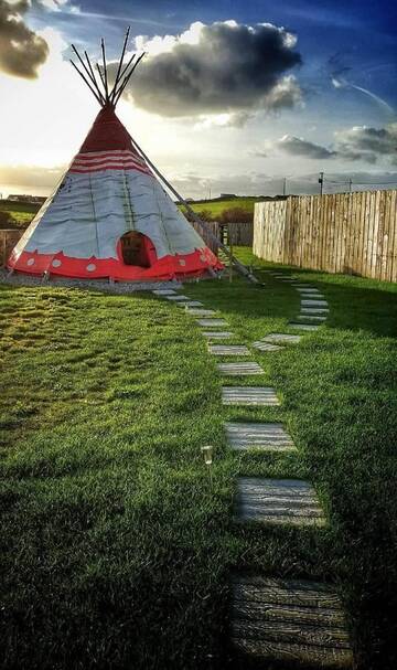 Фото Кемпинги Doolin Glamping г. Дулин 4