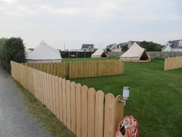 Фото номера Семейный шатер Кемпинги Doolin Glamping г. Дулин 32