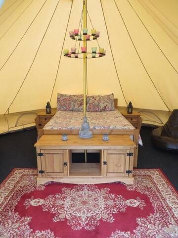 Фото номера Семейный шатер Кемпинги Doolin Glamping г. Дулин 36