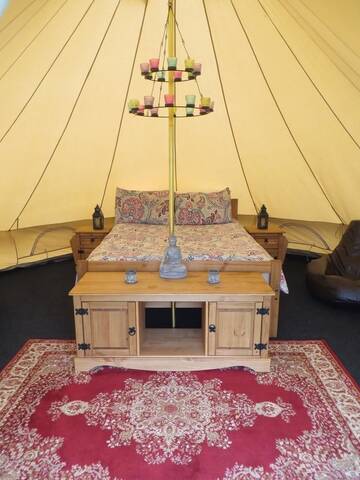 Фото номера Семейный шатер Кемпинги Doolin Glamping г. Дулин 11