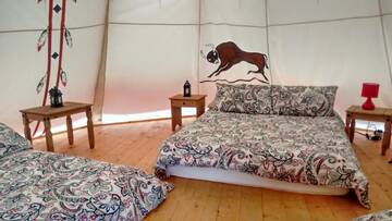 Фото номера Indian Tipi Кемпинги Doolin Glamping г. Дулин 6