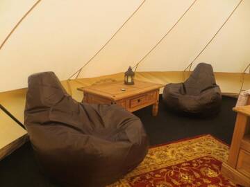 Фото номера Семейный шатер Кемпинги Doolin Glamping г. Дулин 14