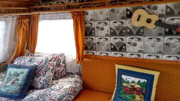 Фото номера Mini Fr Ted Caravan Кемпинги Doolin Glamping г. Дулин 5