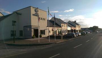 Фотографии Отель Hotel Doolin г. Дулин (Ирландия) №2 Фото Отель Hotel Doolin г. Дулин 2