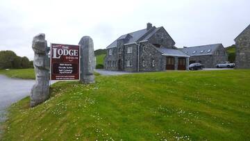 Фото Отели типа «постель и завтрак» The Lodge Doolin г. Дулин 1